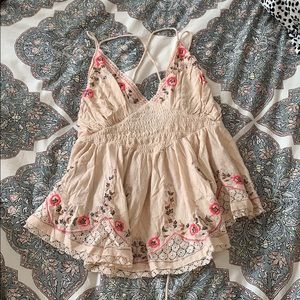 FREE PEOPLE • FP top size M